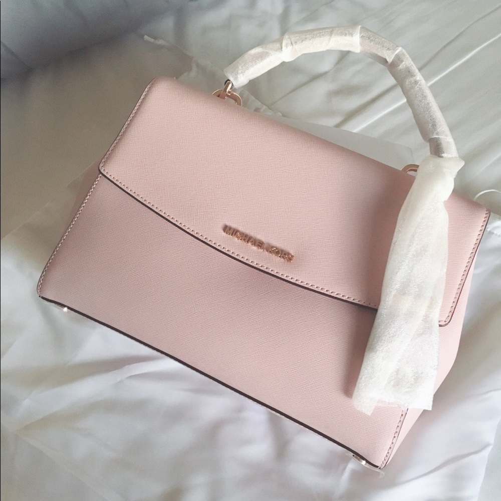 🚫SOLD🚫 NWT Michael Kors Ava Satchel in Blossom (baby pink)
